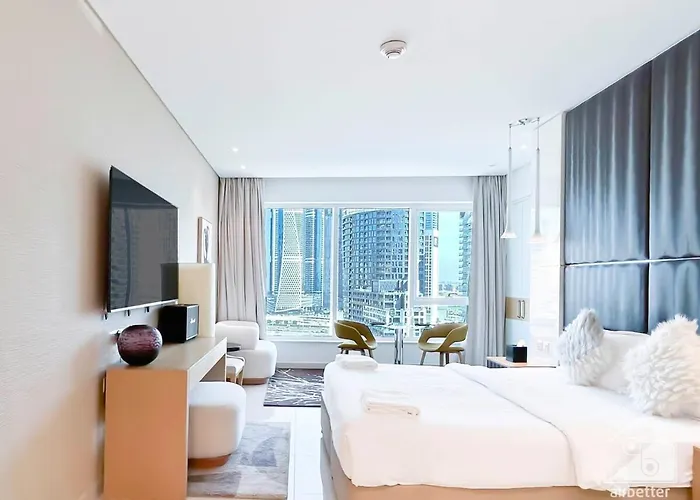 Luxury Studio In Business Bay With Canal View