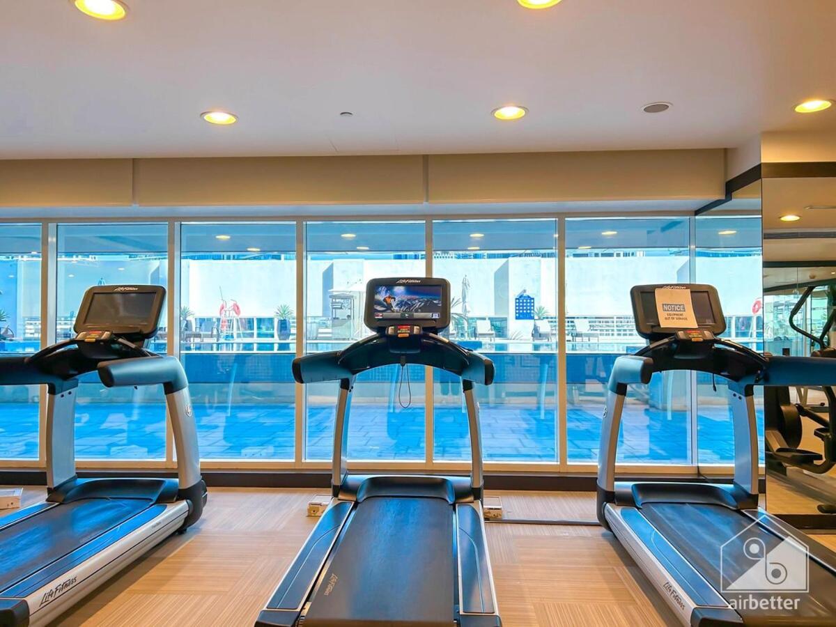 Luxury In Business Bay With Canal View Apartment Dubai